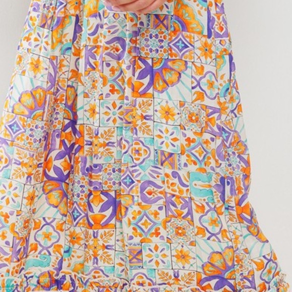 73 Boho Back Tie Detailed V-Neck Tiered Maxi Dress - Picture 7 of 7